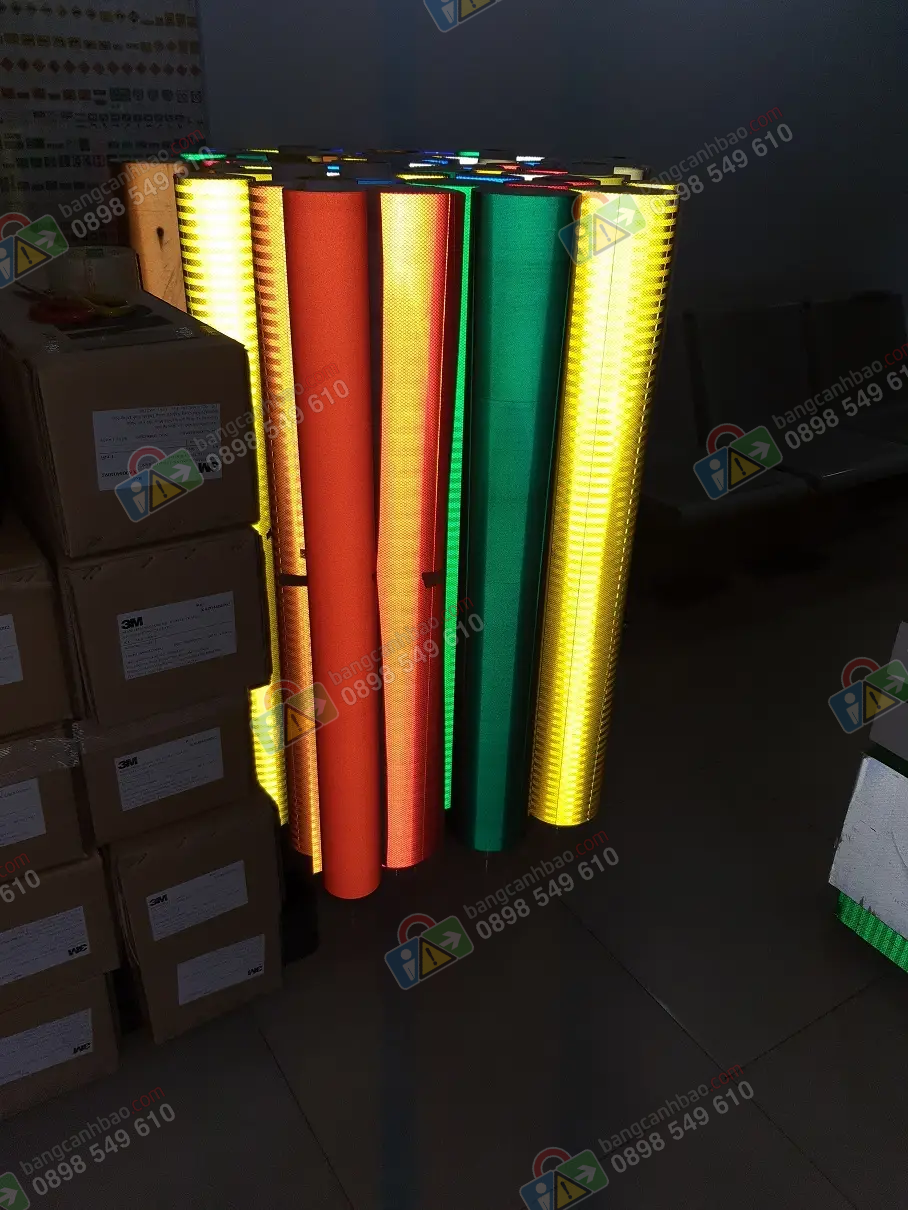 Decal Phản Quang 3M Giá Sỉ – Cung Cấp Số Lượng Lớn, Giá Tốt Cho Đại Lý & Công Trình